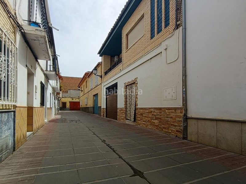 Foto 660f6e13-6385-415f-8d4c-b777f821f17f. Casa amb aparcament a Santa Fe