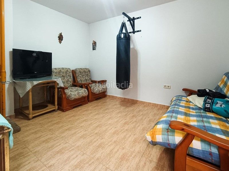 Foto d7e82ff9-5c9d-4b25-8257-ec8be792501d. Casa amb aparcament a Santa Fe