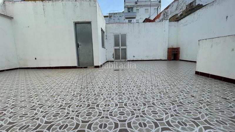 Foto 0b0da193-fd31-4505-801e-3a3a6e6e4334. Casa con parcheggio in La Banda - Campo de Fútbol Chiclana de la Frontera