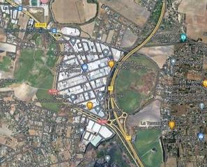 Miete Fabrikhalle in Núcleo urbano. Nave industrial en alquiler con opcion a compra