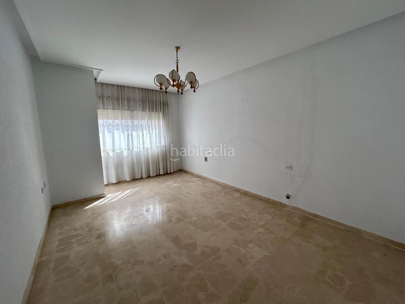 Foto 27182f4c-ae92-49ba-89f5-1b1257cb9aa7. Casa in La Banda - Campo de Fútbol Chiclana de la Frontera