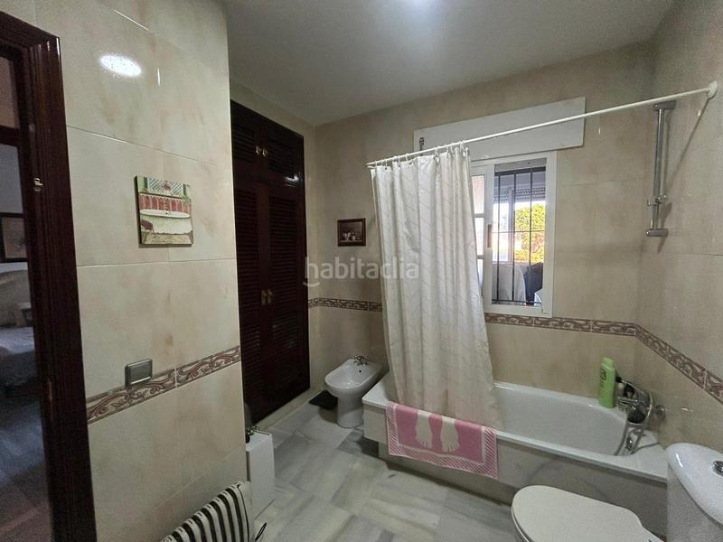 Foto 8f3f866f-7b4f-45eb-9516-7bd7e01330b7. Xalet amb calefacció aparcament a Sancti Pietri Chiclana de la Frontera