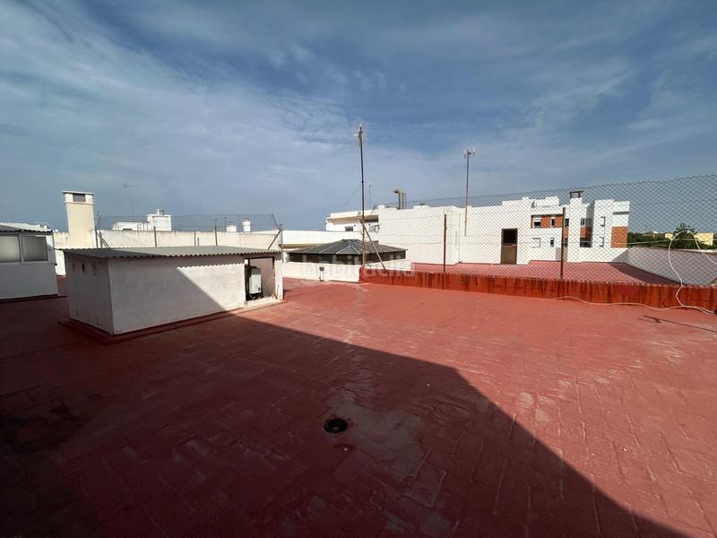 Foto 5b7684a8-2439-4fef-9ff5-bc37584596f5. Maison dans La Banda - Campo de Fútbol Chiclana de la Frontera