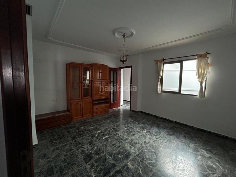 Foto ac4172fc-4bca-4c07-9d9a-93929f04aa51. Maison dans La Banda - Campo de Fútbol Chiclana de la Frontera