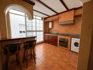 Appartement à Centro. Piso primera planta con ascensor en el centro de puerto real