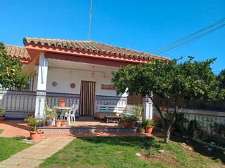 Xalet a Camino viejo de rota 69. Chalet independiente en camino viejo de rota - hipotecable