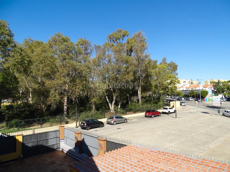 Foto 2e3b94ee-e21d-4480-be04-0b0a3f29c2bc. Casa adossada amb xemeneia aparcament a Soto de Vistahermosa Puerto de Santa María (El)