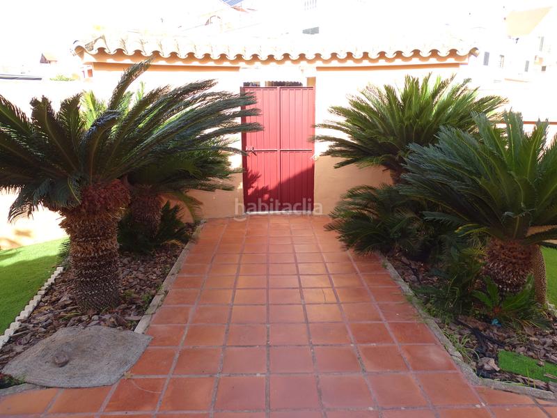 Foto 133b3320-d228-426c-aeae-d33cee9131c0. Chalet  independiente en el tomillar - vallealto en Puerto de Santa María (El)