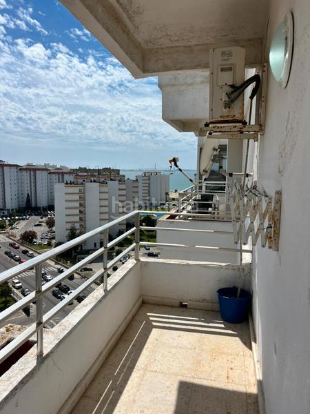 Foto d214207f-d01c-47ff-b771-c2f2acf55f20. Piso en avenida santa maría del mar 12 se vende piso en Valdelagrana en Puerto de Santa María (El)