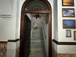 Apartament a Centro-Calzada-Cabo Noval. Vivienda en sanlucar centro