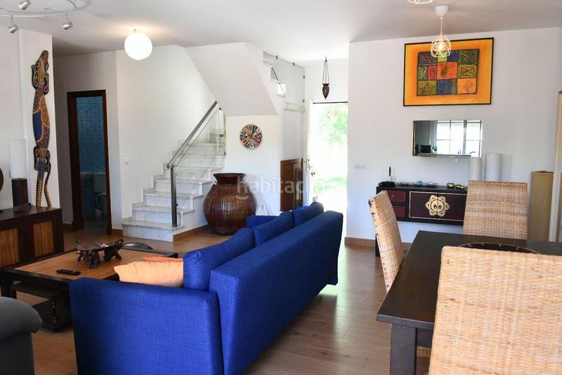 Foto 340b7542-eaac-4a56-8b6a-fba2052af24f. Doppelhaus mit heizung pool in La Barrosa Chiclana de la Frontera