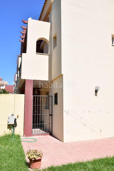 Foto 668cb9a6-63ed-43f1-a379-f62505695e3e. Doppelhaus mit heizung pool in La Barrosa Chiclana de la Frontera