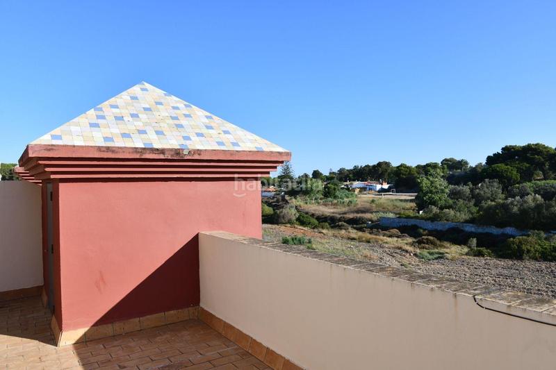 Foto 8bd6f519-6f84-4250-90e0-aa72152409f0. Doppelhaus mit heizung pool in La Barrosa Chiclana de la Frontera