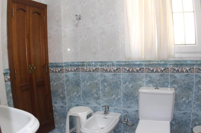 Foto 1fc342ee-5e05-494f-a4d4-1d2b979e4efd. Chalet con riscaldamento parcheggio in La Barrosa Chiclana de la Frontera