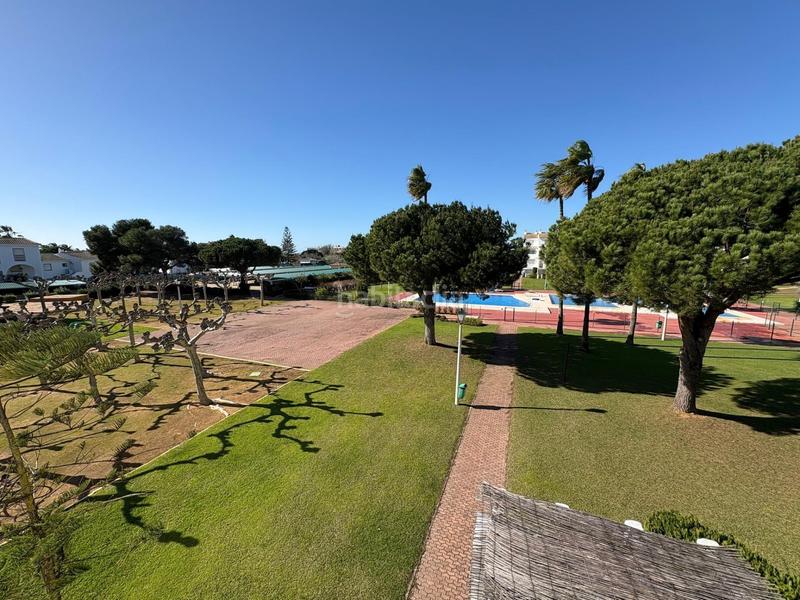 Foto 0f494951-841a-4595-a98b-b7f3c3f57a94. Appartement avec parking piscine dans Isla Canela Ayamonte