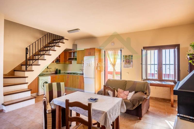 Foto 47a5398d-02e5-4bd0-8c14-c84be2b9ad59. Casale in polígono pollitos 62 in Puebla de Cazalla (La)