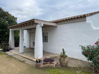 Masia a Burguillos. Espectacular finca con dos viviendas y piscina