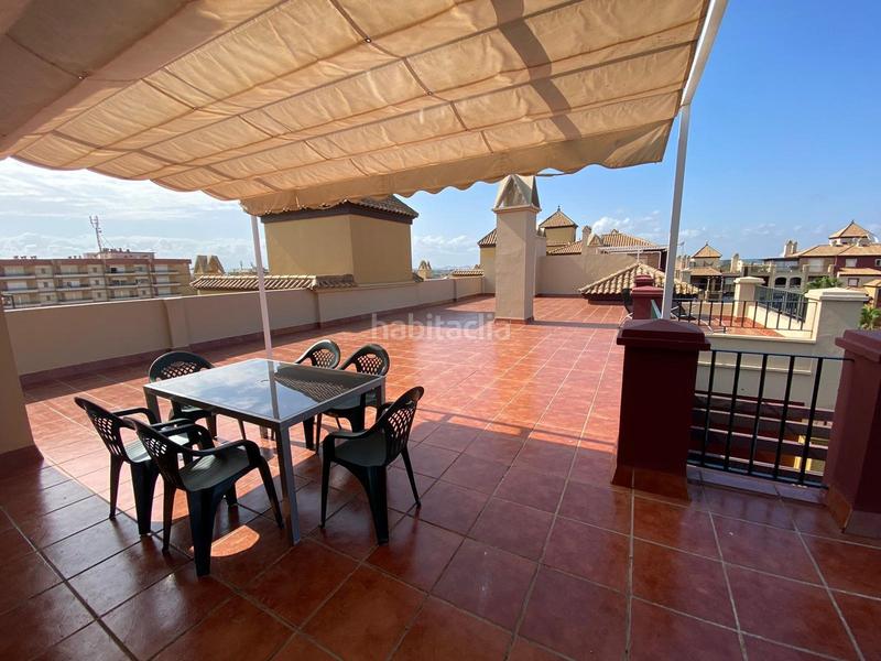 Foto ac5f900f-2133-4752-817d-9519b2fbd781. Àtic amb aparcament piscina a Isla Canela Ayamonte