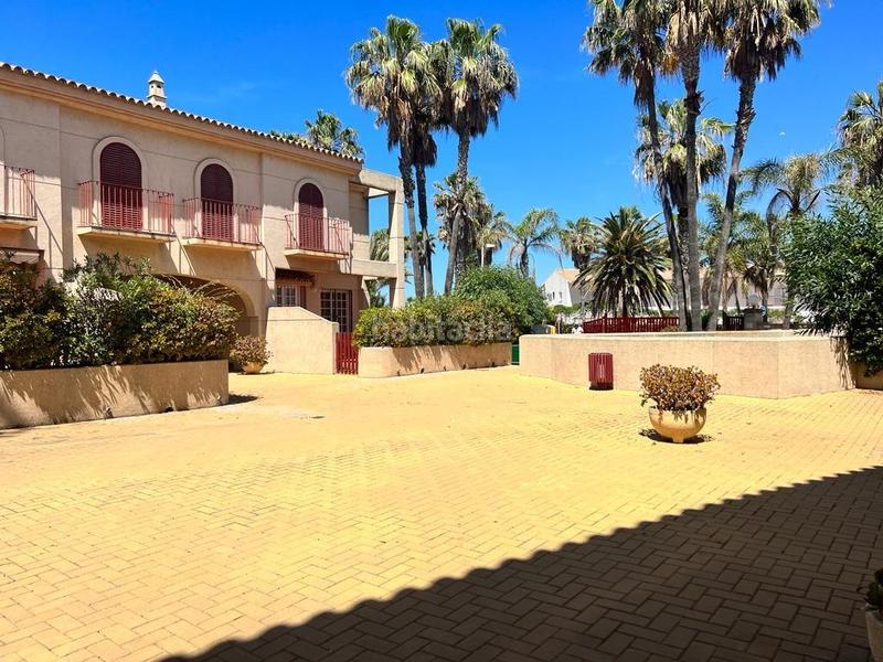 Foto 662d791f-456a-4d9b-b775-409b4c5665a6. Rent apartment with pool in Costa Ballena Golf Rota