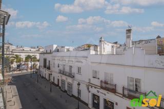 Casa aparellada a Casco Histórico - Ribera del Marisco. Casa de pueblo pareada con dos viviendas independientes en el ce