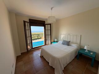 Appartement en Punta del Moral. Apartamento en urbanizacin pelcanos con vistas al mar.
