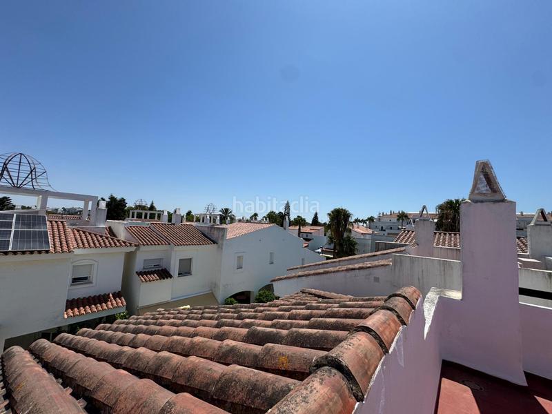 Foto ed7034a1-2a9d-4e04-a7bd-07e0c5159cd1. Reihenhaus mit parking pool in Costa Ballena Golf Rota