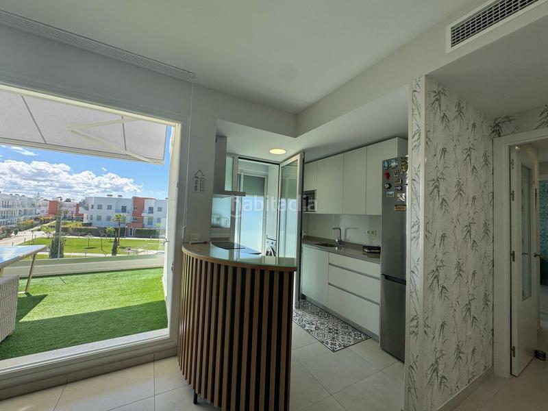 Foto 166b9ed7-97f3-47aa-9011-51465e0cfefc. Apartamento  a estrenar en urbanización playa azúl costa ballena en Chipiona