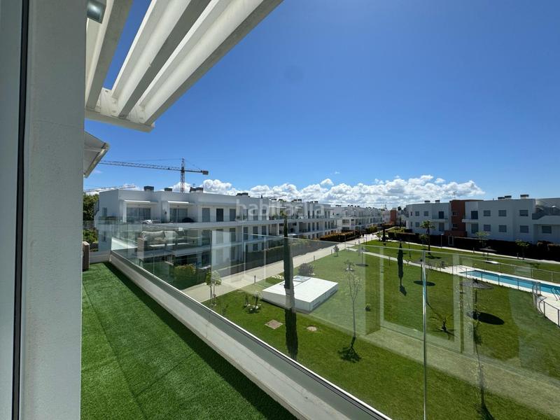 Foto dce84cba-ea50-41ce-805e-e297b84e5eef. Apartamento  a estrenar en urbanización playa azúl costa ballena en Chipiona