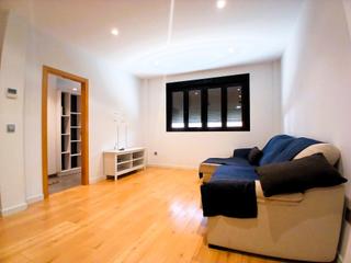 Lloguer Pis  Calle vicente alanis. Magnífica vivienda nueva! crta carmona