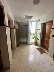 Appartement à El Juncal - Vallealto. Piso en venta en zona norte con ascensor amplio y luminoso