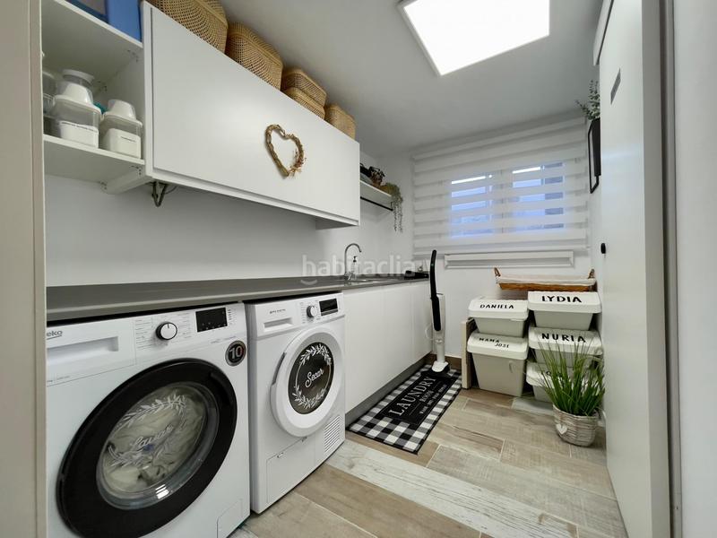 Foto 32fc0ebd-b7a5-42d9-a83d-ffaf91415cab. Semi detached house with parking in Núcleo urbano Chiclana de la Frontera