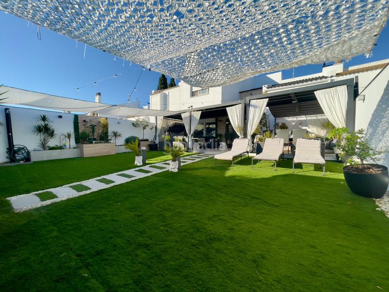 Foto 433b03b4-20df-40ed-a037-2daa120c85a4. Semi detached house with parking in Núcleo urbano Chiclana de la Frontera