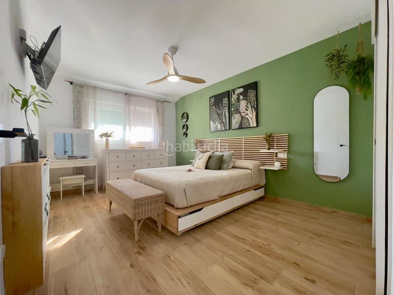 Foto 4f22d023-e1e1-42d8-8d7c-1fb4bb0c2e26. Semi detached house with parking in Núcleo urbano Chiclana de la Frontera