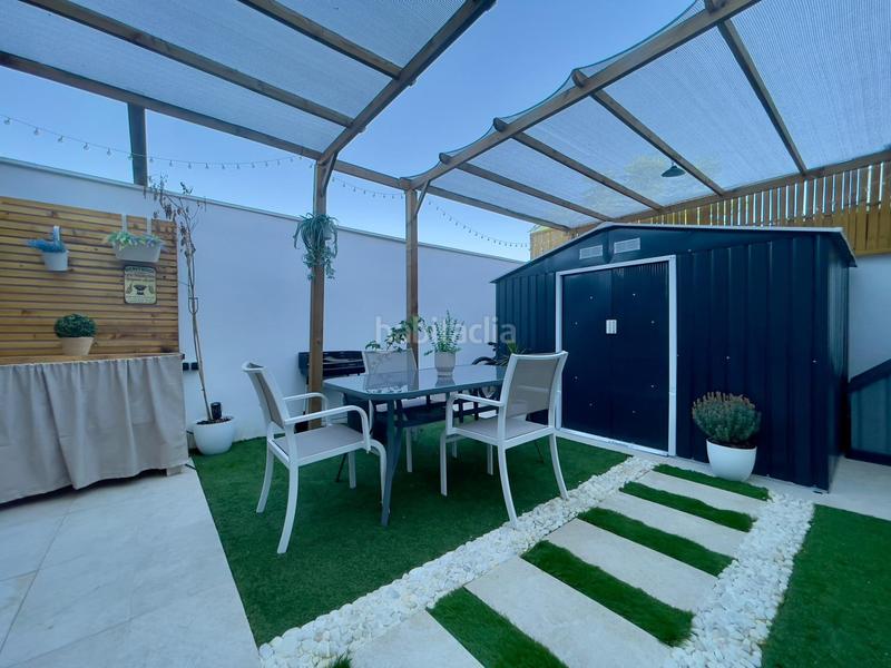 Foto a9d7b40d-9aab-4b81-bdb4-6e083cc868f3. Semi detached house with parking in Núcleo urbano Chiclana de la Frontera