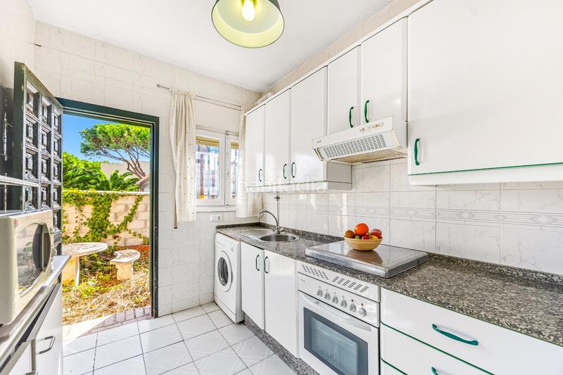 Foto 028b3595-3919-46aa-81e9-8465baa49ffb. Chalet avec parking dans La Barrosa Chiclana de la Frontera