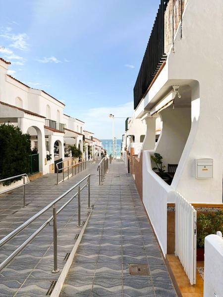 Foto 3b90944c-ebe1-4ec6-b814-9bb661202515. Semi detached house with parking in Caño Guerrero Almonte