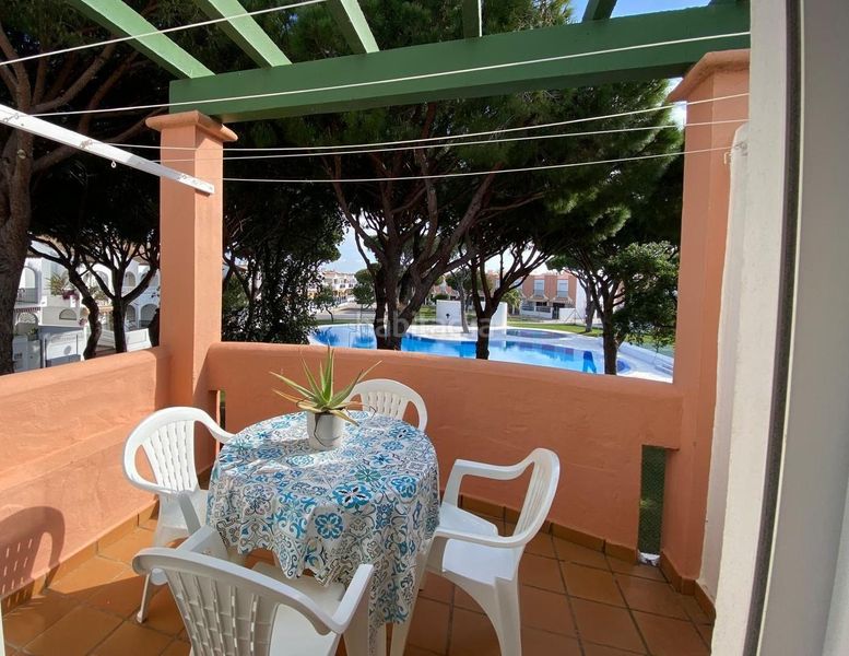 Foto c5a8af19-1400-4c12-826b-abfb7da43ab7. Apartament a La Barrosa Chiclana de la Frontera