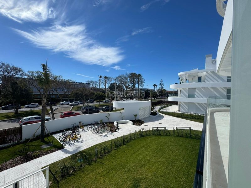 Foto 65434559-f4d3-4dcf-aad4-a63b335942c4. Apartament amb aparcament piscina a Las Tres Piedras - Costa Ballena Chipiona