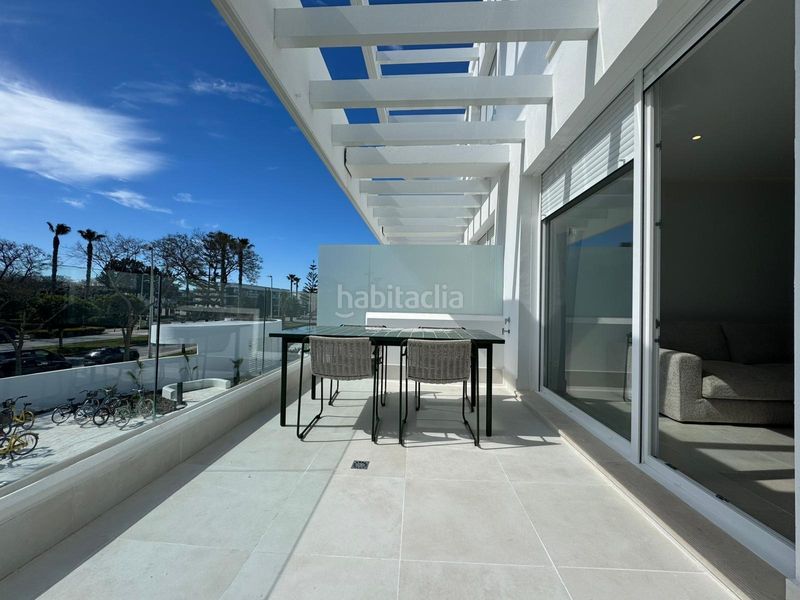 Foto 90783156-e64a-4584-898a-03ce7d9c2713. Apartament amb aparcament piscina a Las Tres Piedras - Costa Ballena Chipiona