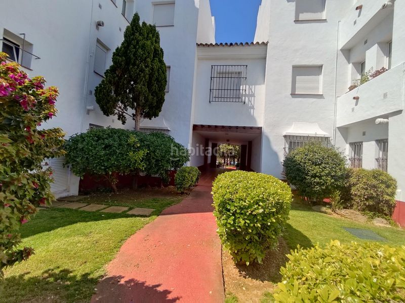 Foto 1ced59f2-bdf2-4dba-a506-b307c04b1f1d. Apartament amb aparcament piscina a Costa Ballena - Largo norte Rota