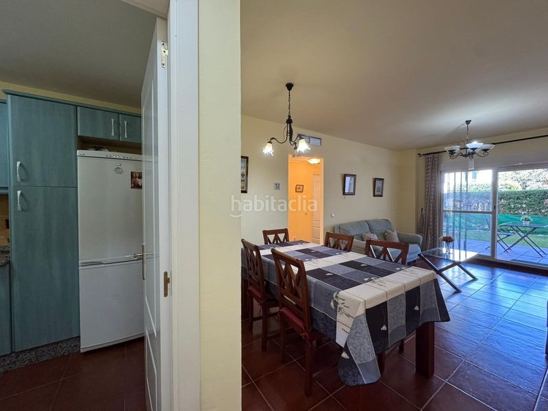 Foto 22948fd5-8f0e-4bca-9ede-028899aa3bdb. Apartament amb aparcament piscina a Costa Ballena - Largo norte Rota