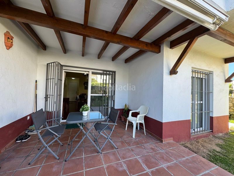 Foto 8c44dae0-a327-4d94-92d8-a88476da0c19. Apartament amb aparcament piscina a Costa Ballena - Largo norte Rota