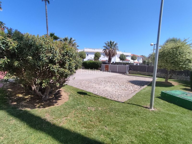 Foto dbbce8e9-80ae-4999-bf6e-ffbdb9d52bff. Apartament amb aparcament piscina a Costa Ballena - Largo norte Rota