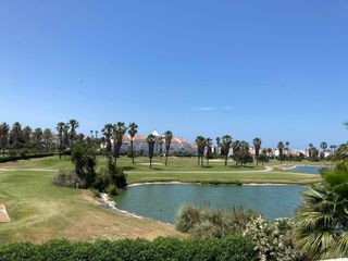 Locale commerciale in Costa Ballena Golf. Amplio local comercial
