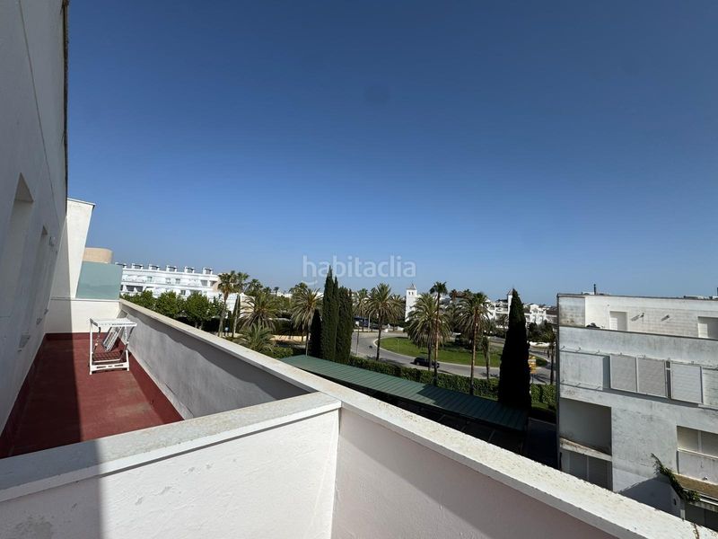 Foto 18129b88-8783-477e-991d-ad695778a5bd. Apartament amb aparcament a Costa Ballena - Largo norte Rota