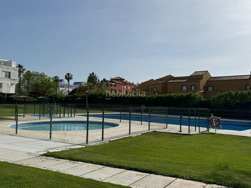Foto b17db51f-e805-4478-add4-c3fab0087b01. Apartament amb aparcament a Costa Ballena - Largo norte Rota