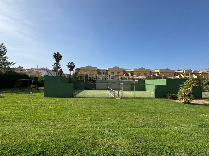 Foto f5d184f2-029e-49d7-8f98-afedaee603cc. Apartament amb aparcament a Costa Ballena - Largo norte Rota