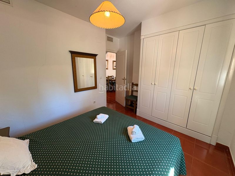 Foto 1095488d-6449-4583-bc7a-2fb7199f2ac3. Apartament amb aparcament piscina a Isla Canela Ayamonte