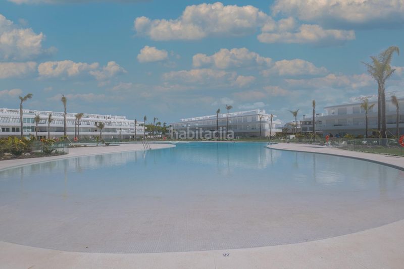 Foto 1a19cb1a-3e87-4cf4-ad72-8c5d280b5401. Apartament amb aparcament piscina a Las Tres Piedras - Costa Ballena Chipiona