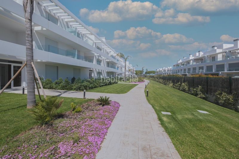Foto 7519fc27-715f-42e2-b2bf-f6840ccfd4ed. Apartament amb aparcament piscina a Las Tres Piedras - Costa Ballena Chipiona